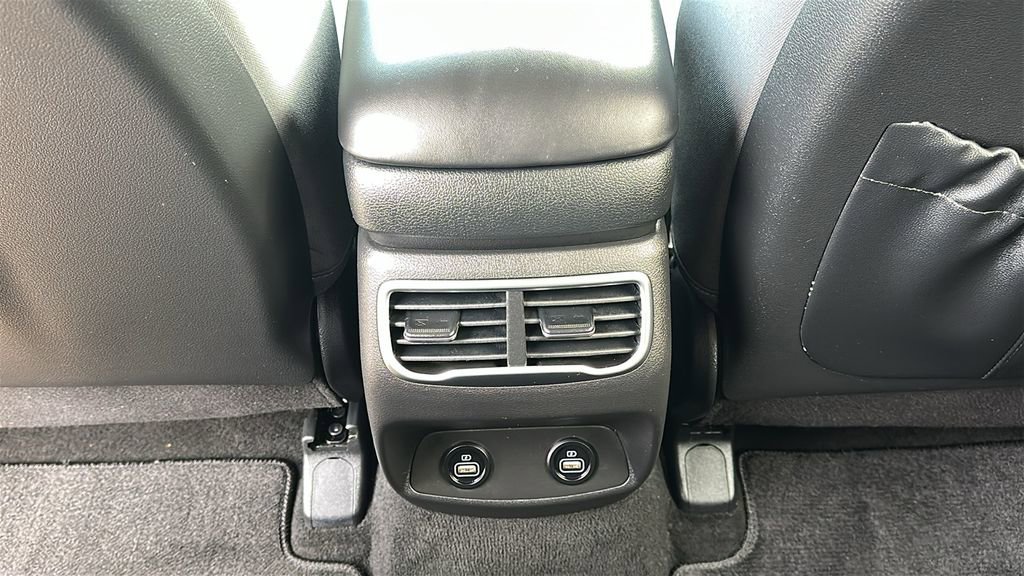 Certified 2023 Hyundai Santa Fe SEL FWD image 29
