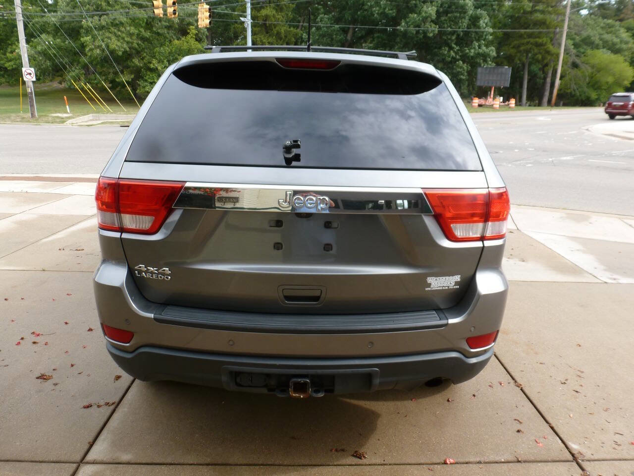 Used 2013 Jeep Grand Cherokee Laredo image 8