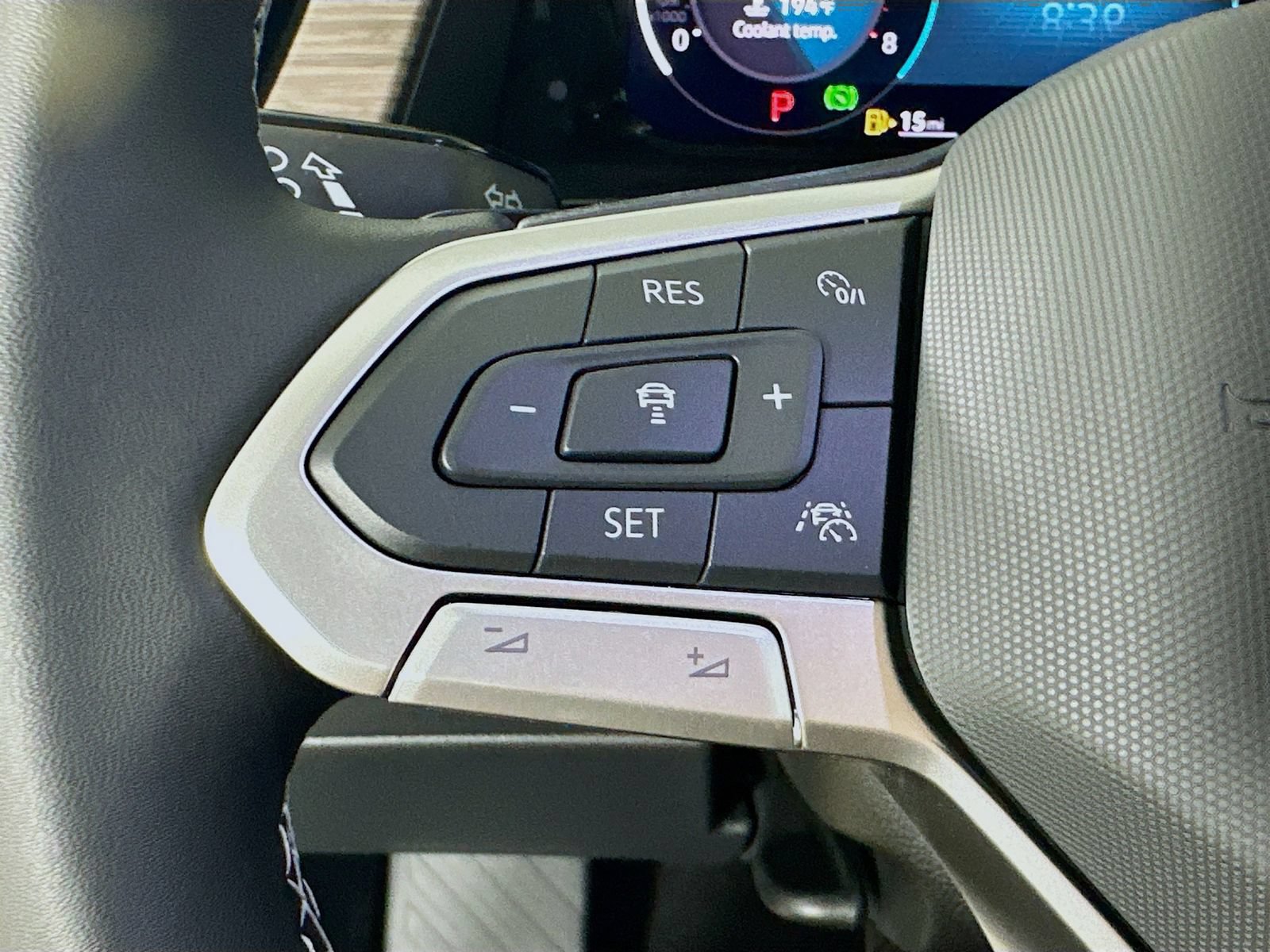 New 2026 Volkswagen Atlas SEL AWD/4WD image 18