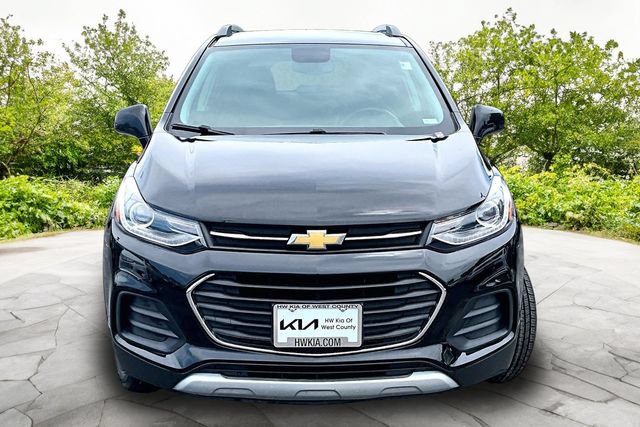 Used 2019 Chevrolet Trax LT w/ LT Convenience Package AWD/4WD image 3