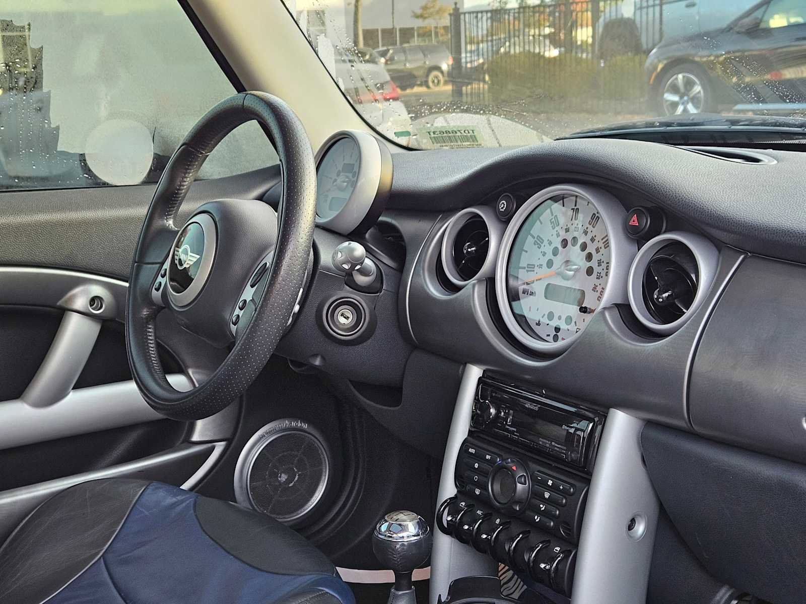 Used 2004 MINI Cooper S image 12