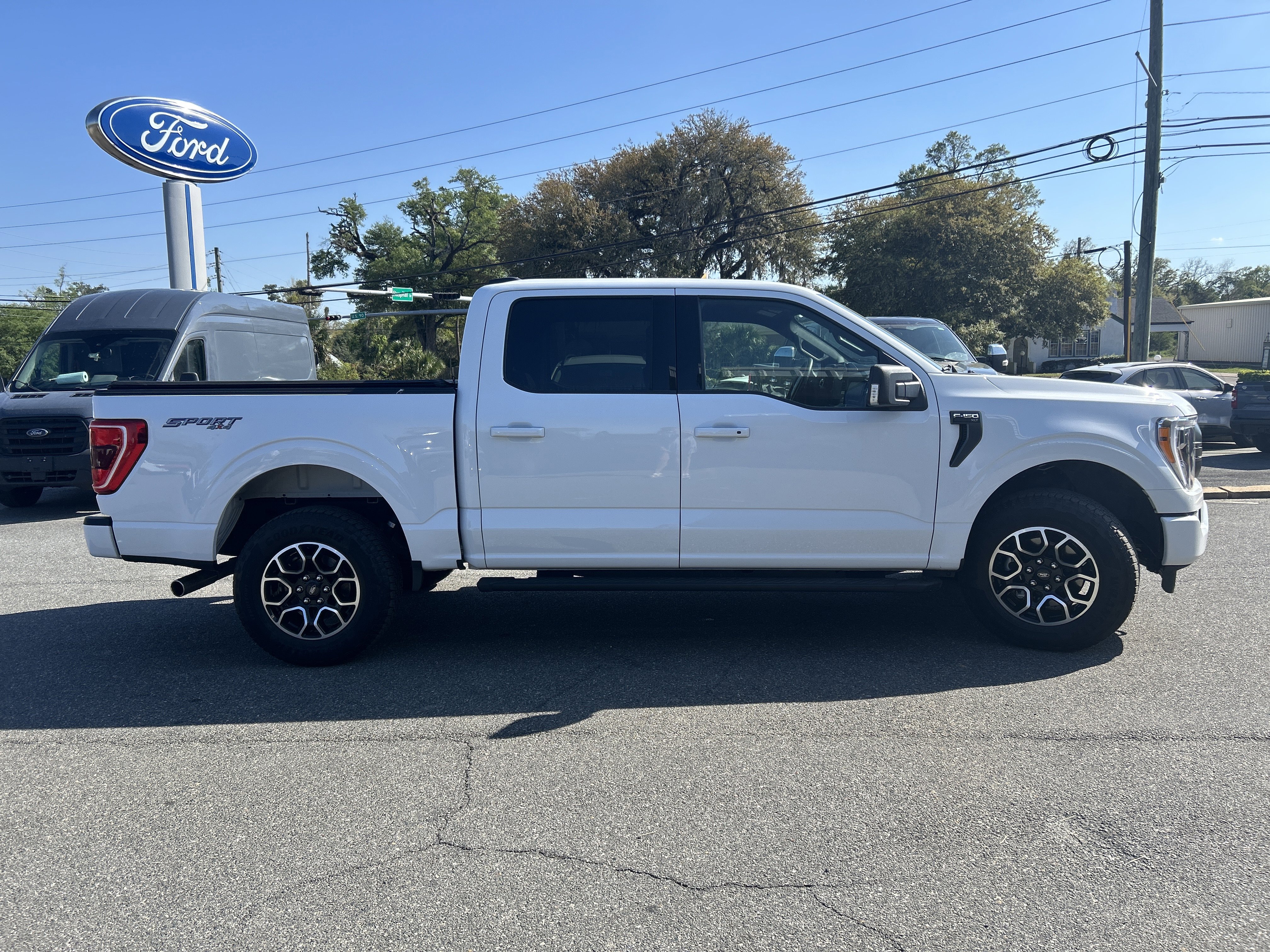 Certified 2023 Ford F150 XLT w/ Equipment Group 302A High image 8