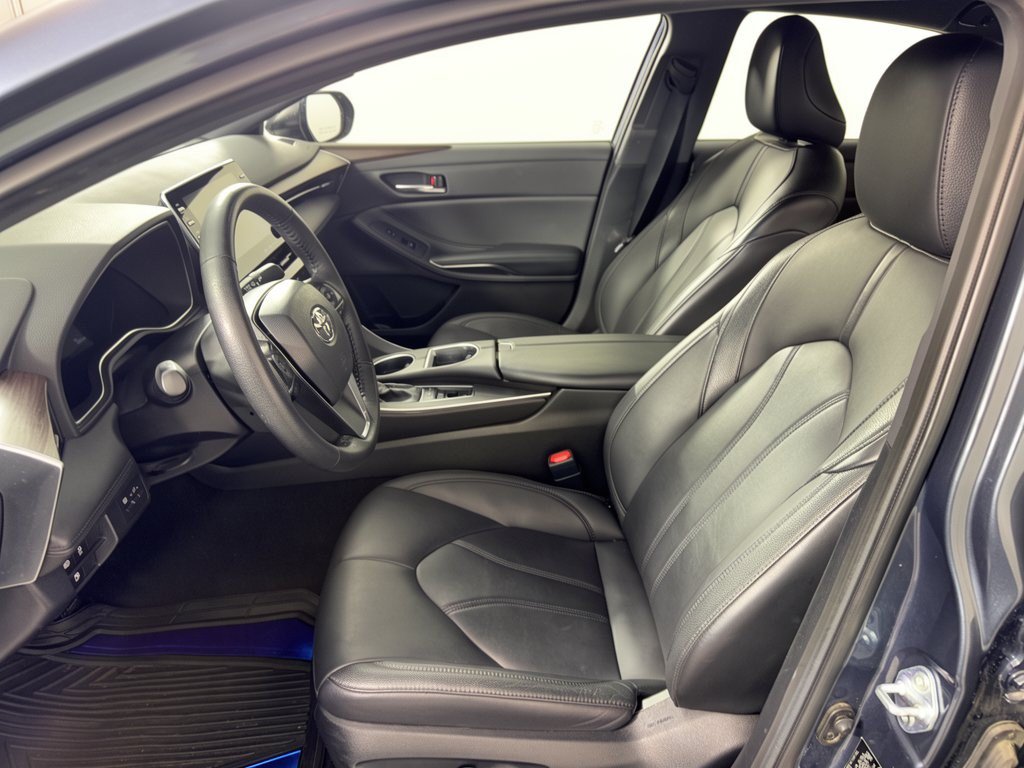 Used 2022 Toyota Avalon XLE FWD image 5