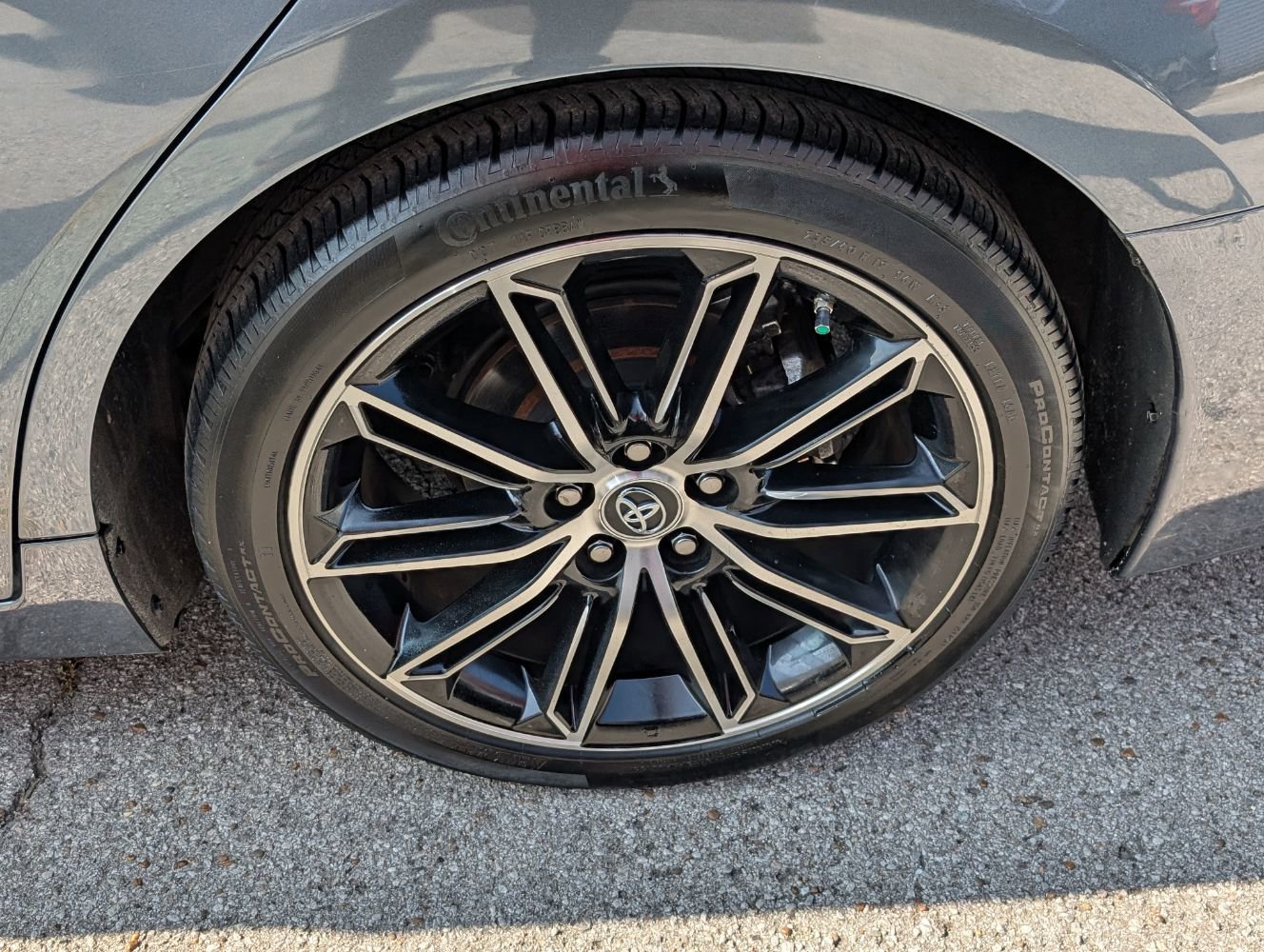 Used 2019 Toyota Avalon Touring FWD image 26