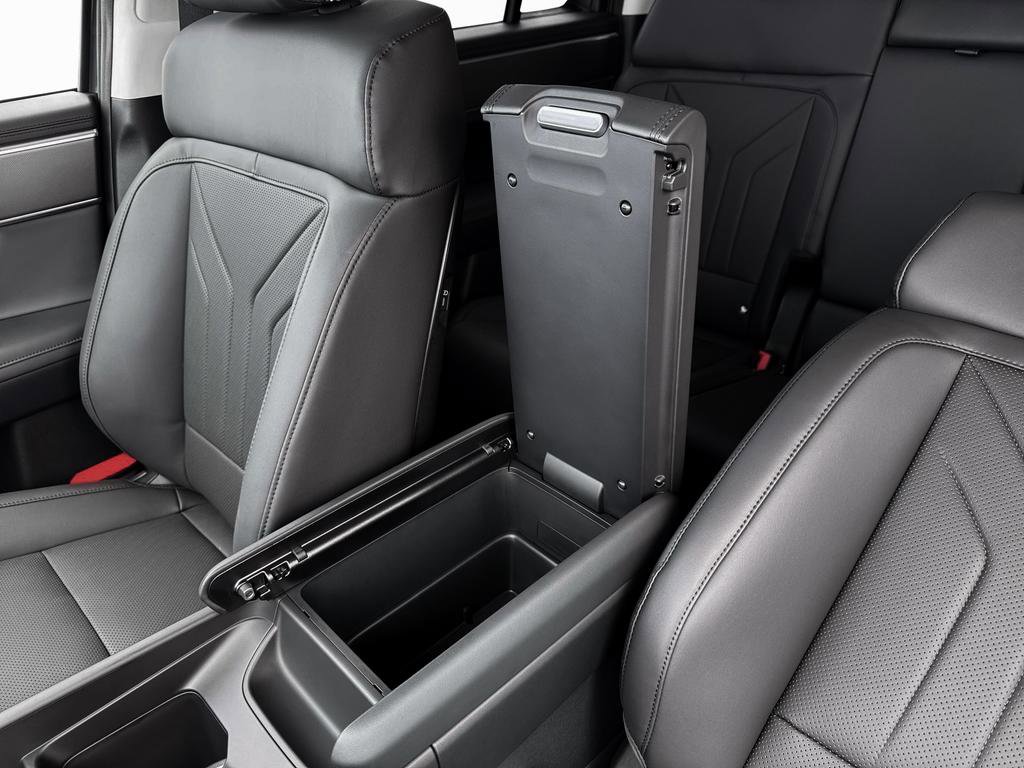 New 2026 Hyundai Santa Fe SEL image 9