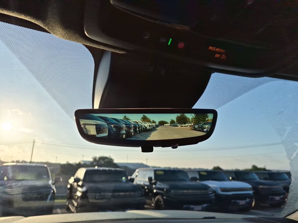 New 2026 GMC Yukon XL AT4 Ultimate AWD/4WD image 30