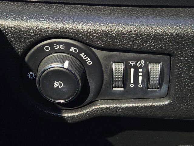 Used 2019 Chrysler Pacifica Touring Plus w/ S Appearance Package image 27