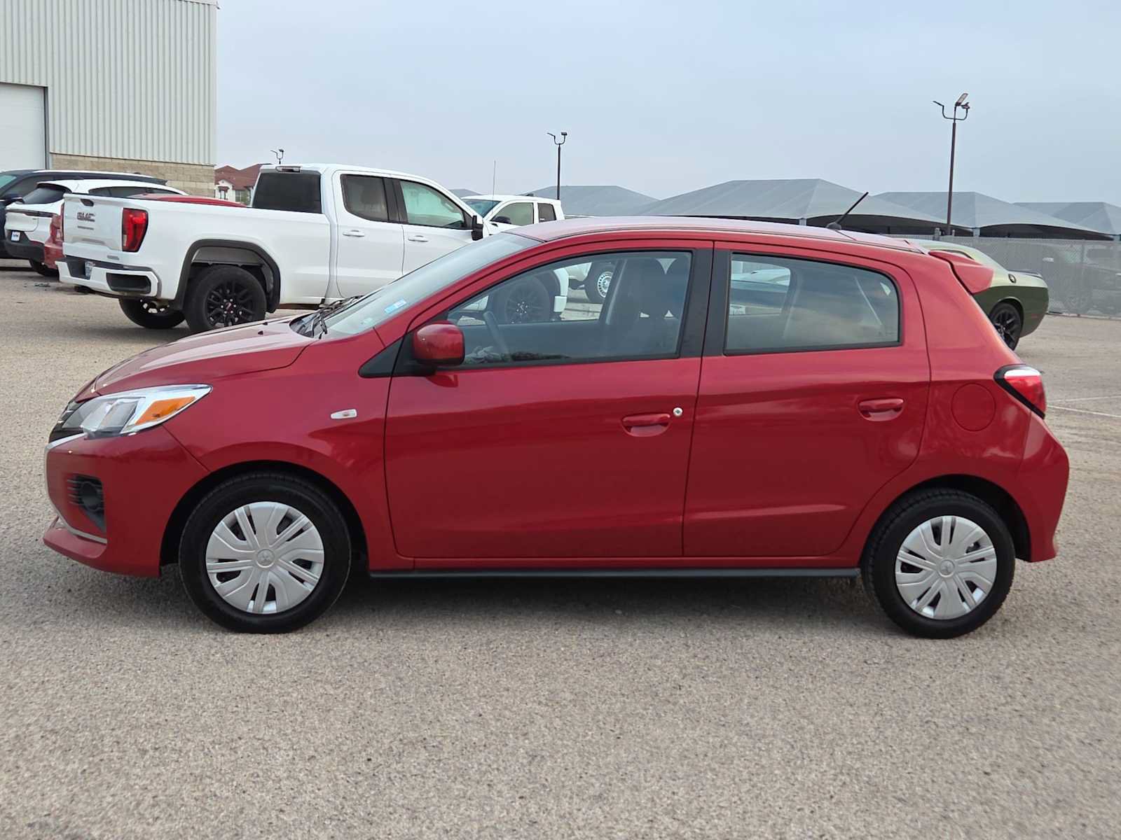 Used 2024 Mitsubishi Mirage ES FWD image 5