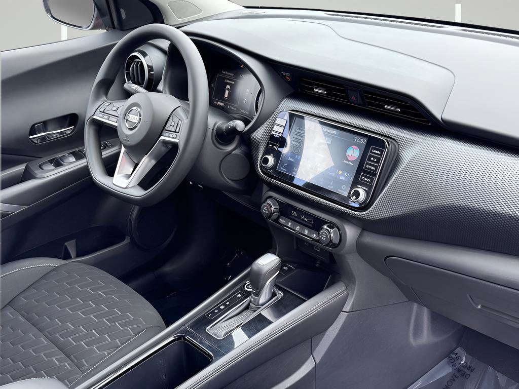 Used 2021 Nissan Kicks SV FWD image 6