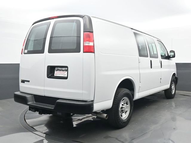 Used 2020 Chevrolet Express 2500 w/ Driver Convenience Package RWD image 19