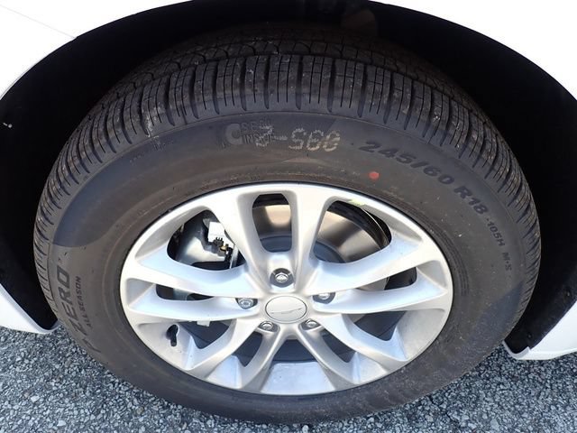 New 2027 Chrysler Pacifica Select FWD image 11