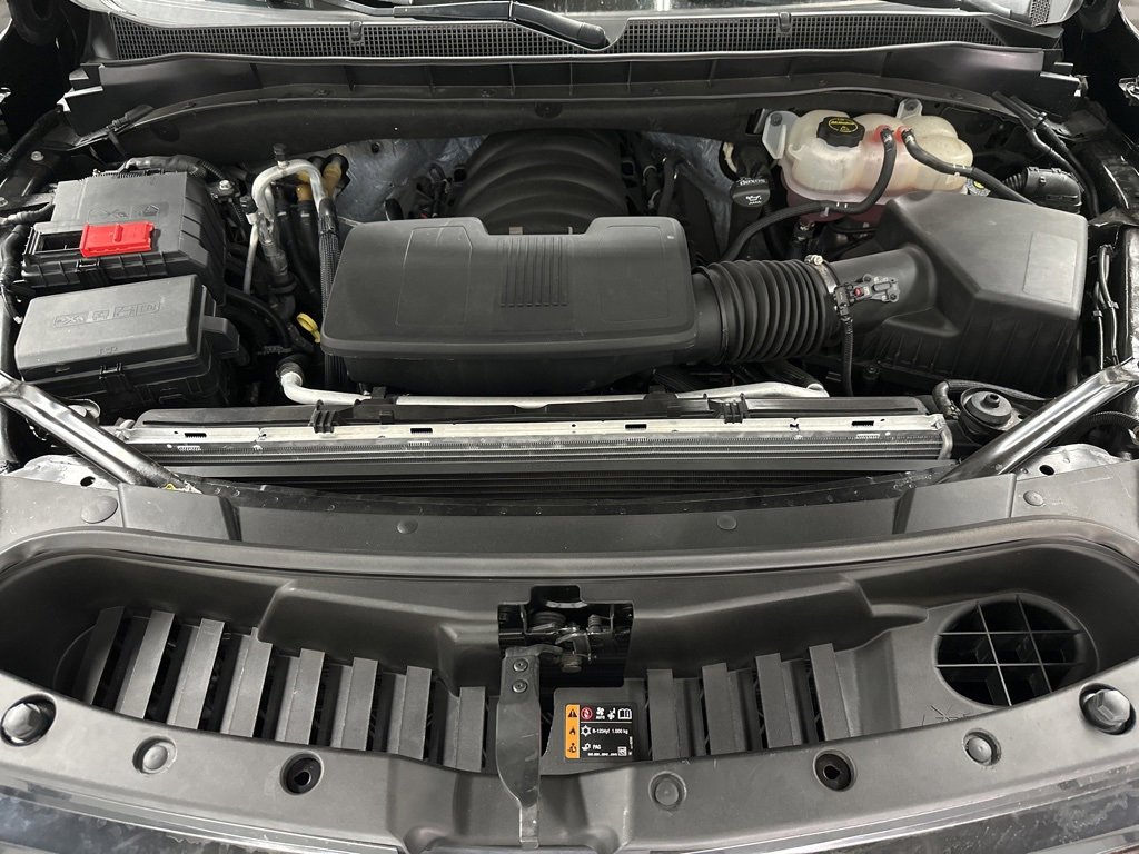 Used 2024 Chevrolet Tahoe LT w/ LT Signature Package image 38