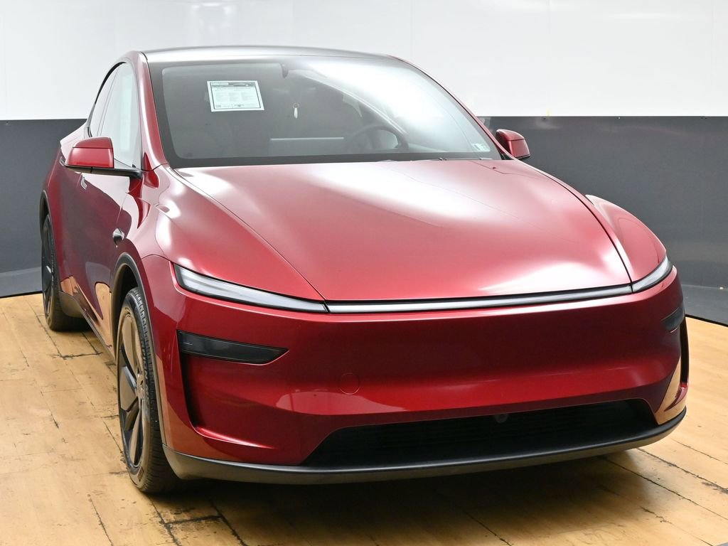 Used 2026 Tesla Model Y AWD image 3