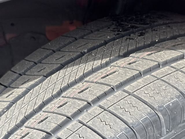 Used 2024 Nissan Pathfinder SL image 34