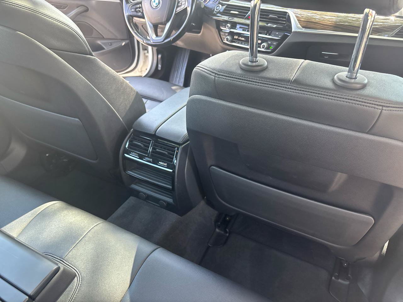 Used 2019 BMW 530i RWD image 27