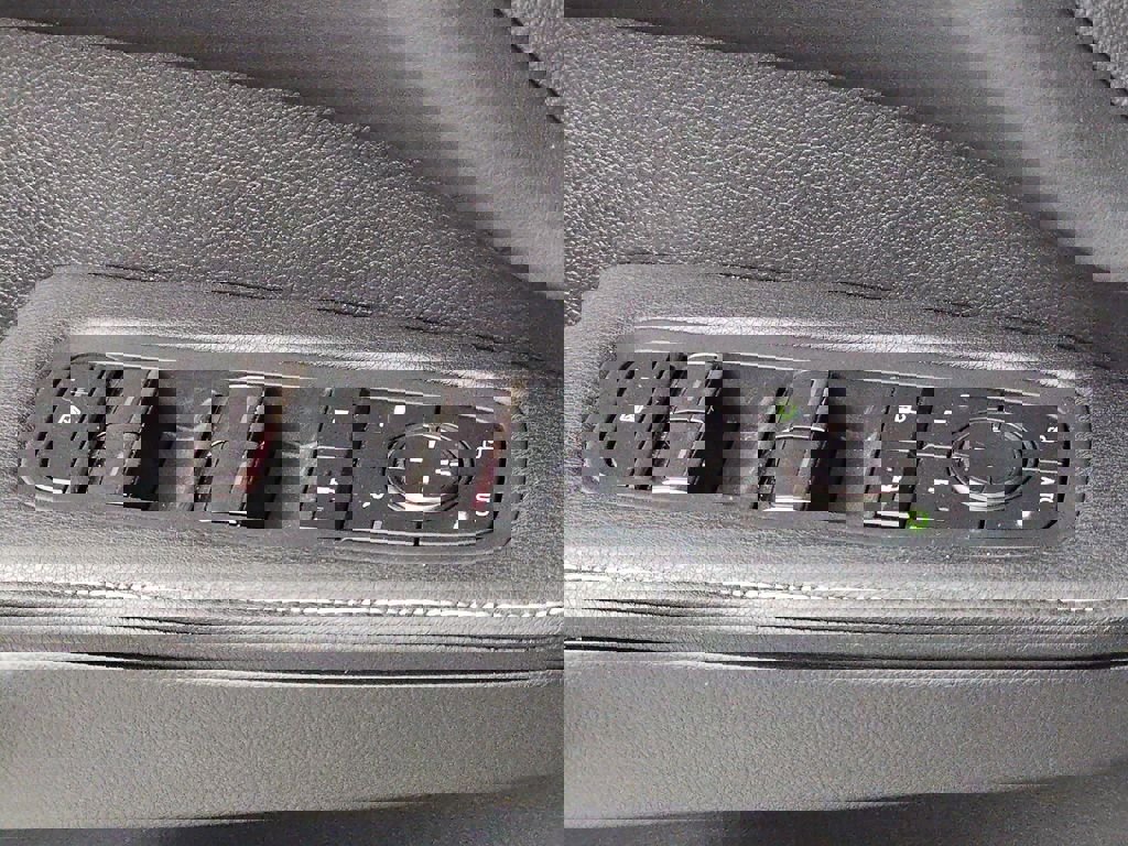 Certified 2024 Lexus RX 500h F Sport w/ Convenience Package image 28