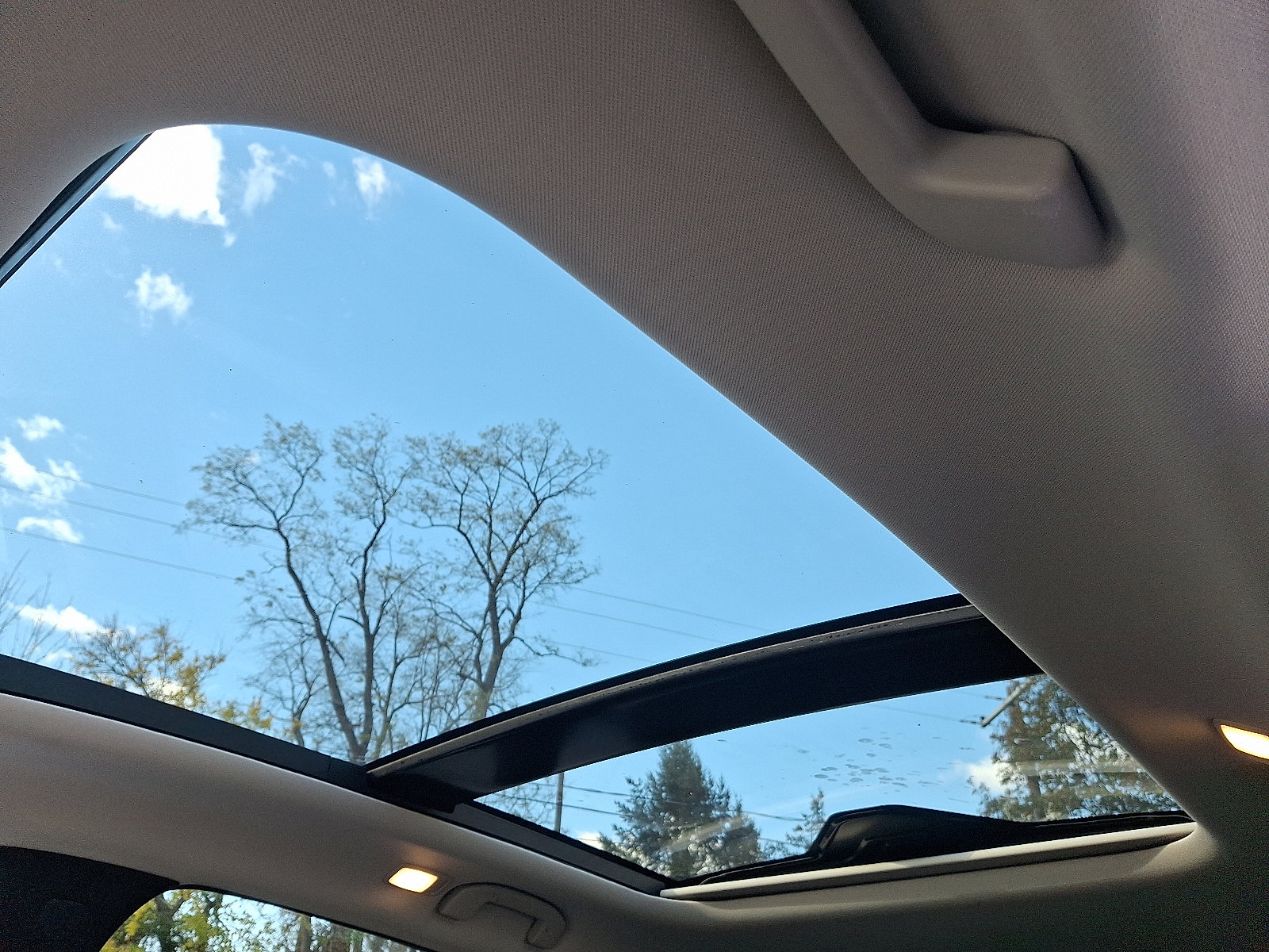 Used 2020 INFINITI QX50 Luxe w/ Navigation Package image 14