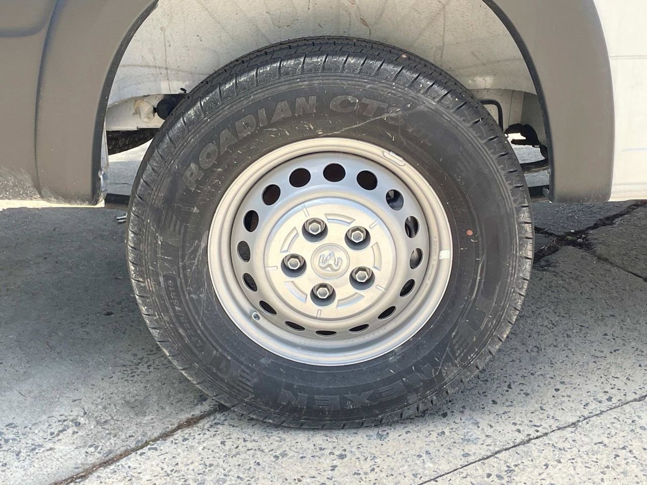 New 2024 RAM ProMaster 3500 w/ Delivery Van Package image 38