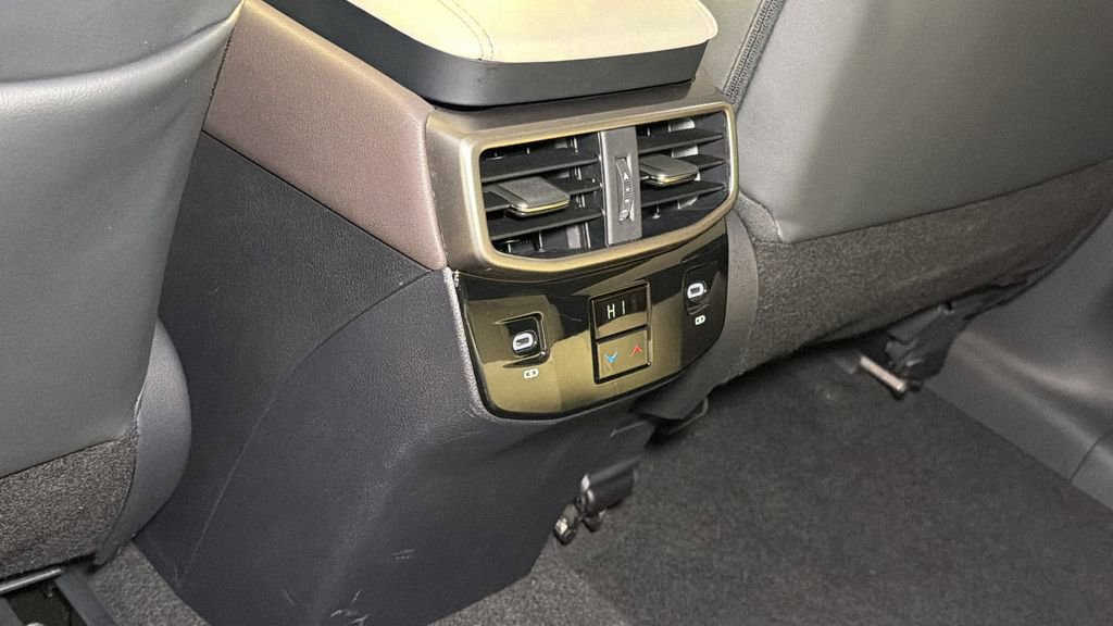 Used 2024 Lexus RX 350 Premium w/ Accessory Package (K3) image 17