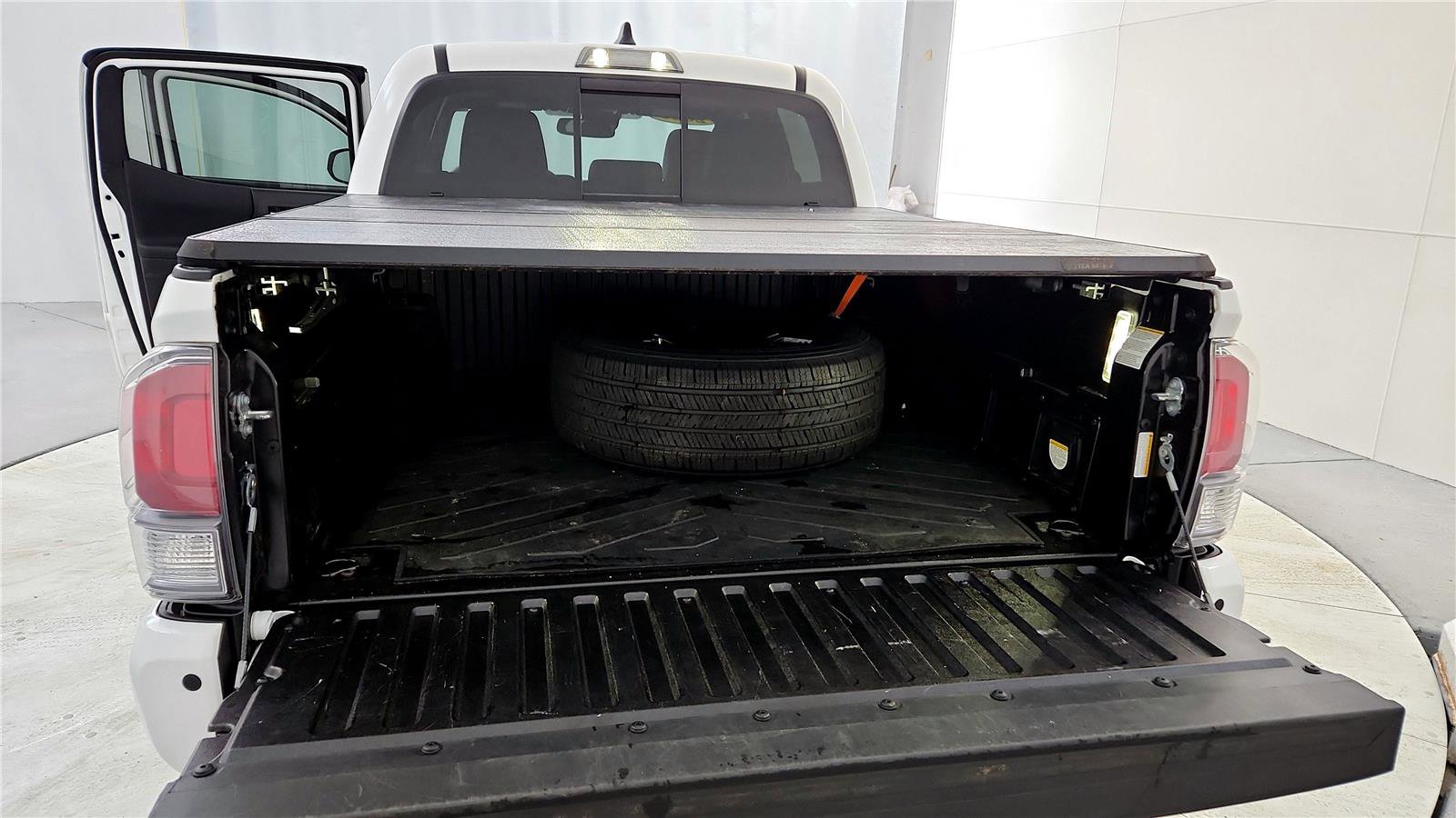 Certified 2023 Toyota Tacoma TRD Sport w/ TRD Premium Sport Package image 20