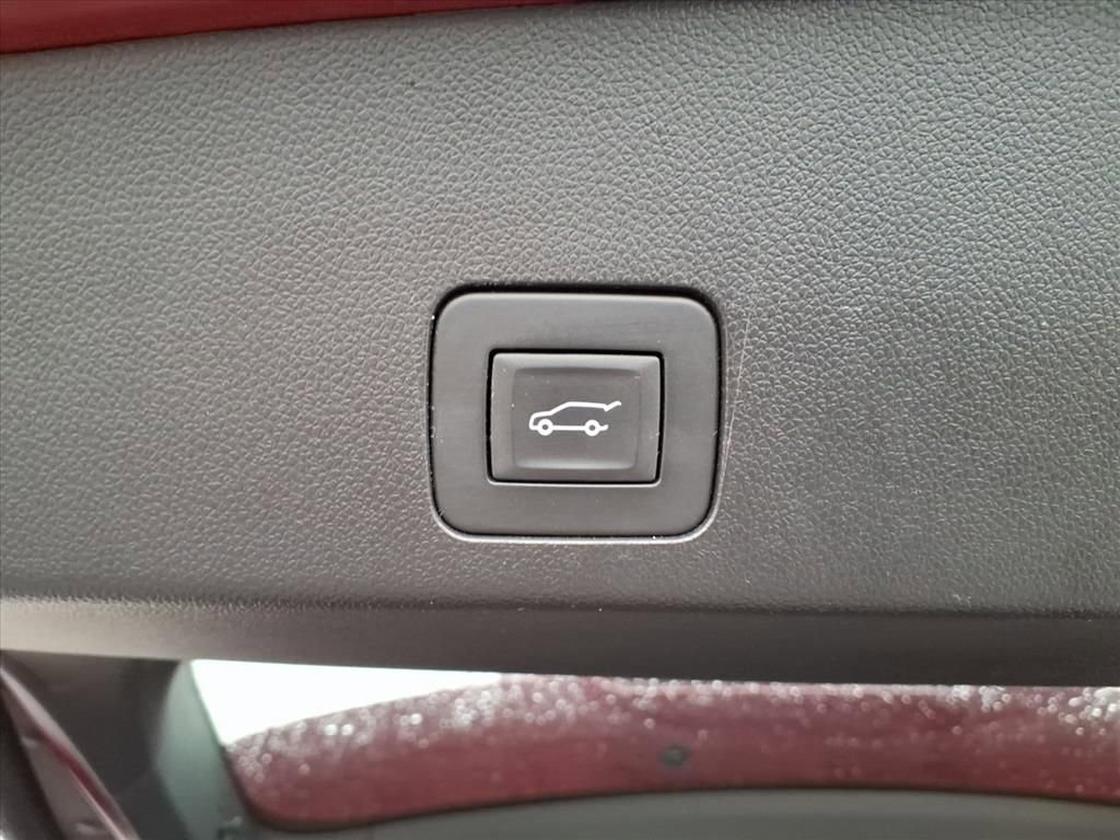 Used 2023 Buick Encore GX Select w/ Sport Touring Package image 21