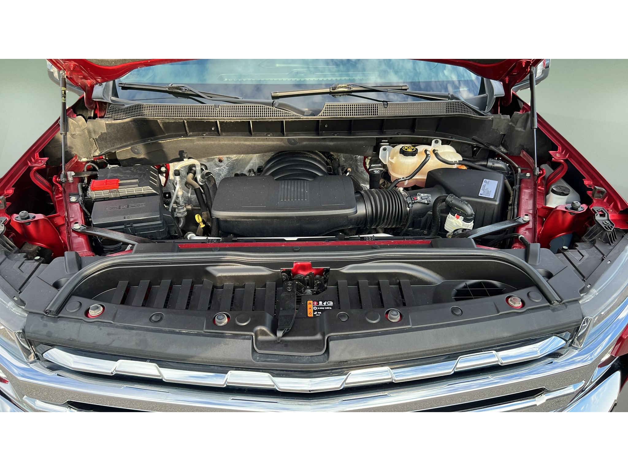 Certified 2021 Chevrolet Silverado 1500 LTZ AWD/4WD image 33