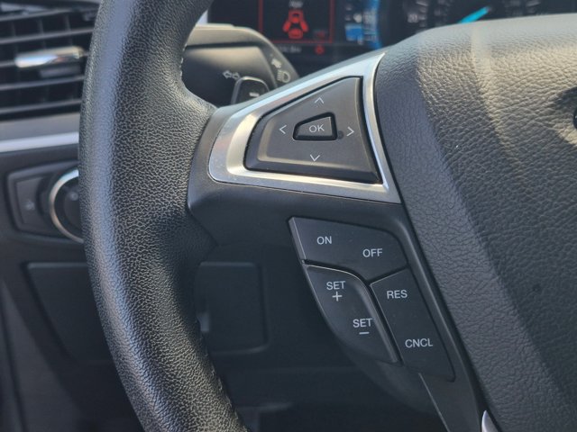 Used 2017 Ford Edge SEL w/ Equipment Group 201A AWD/4WD image 11