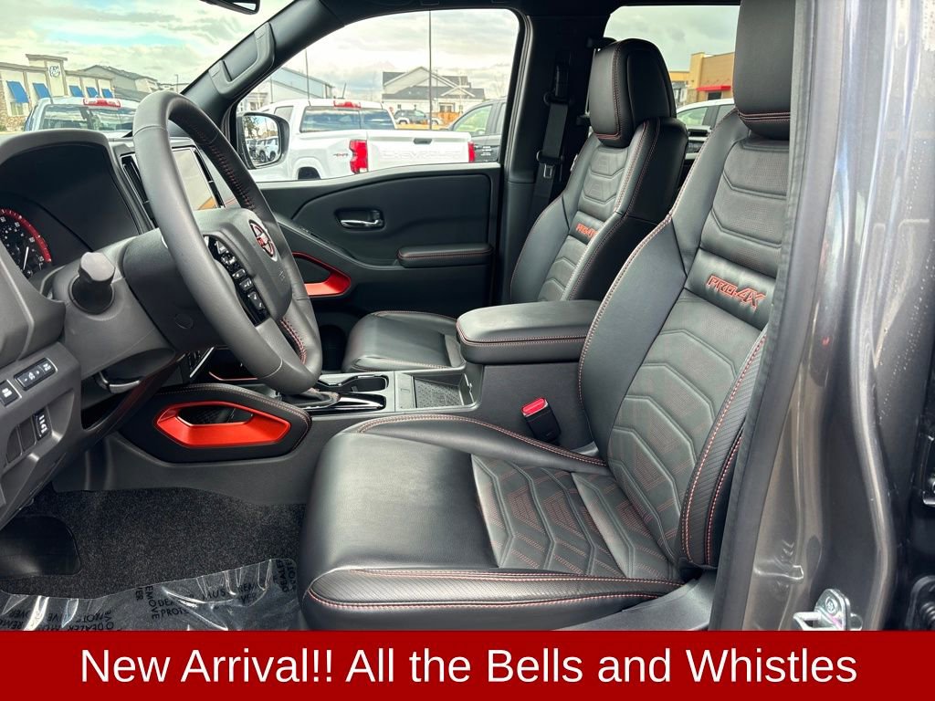 Used 2025 Nissan Frontier PRO-4X w/ Pro Premium Package image 10