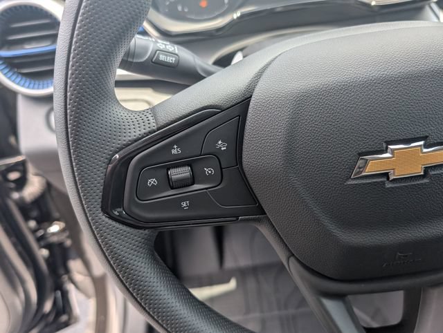 New 2026 Chevrolet Trax LS w/ LS Convenience Package FWD image 16
