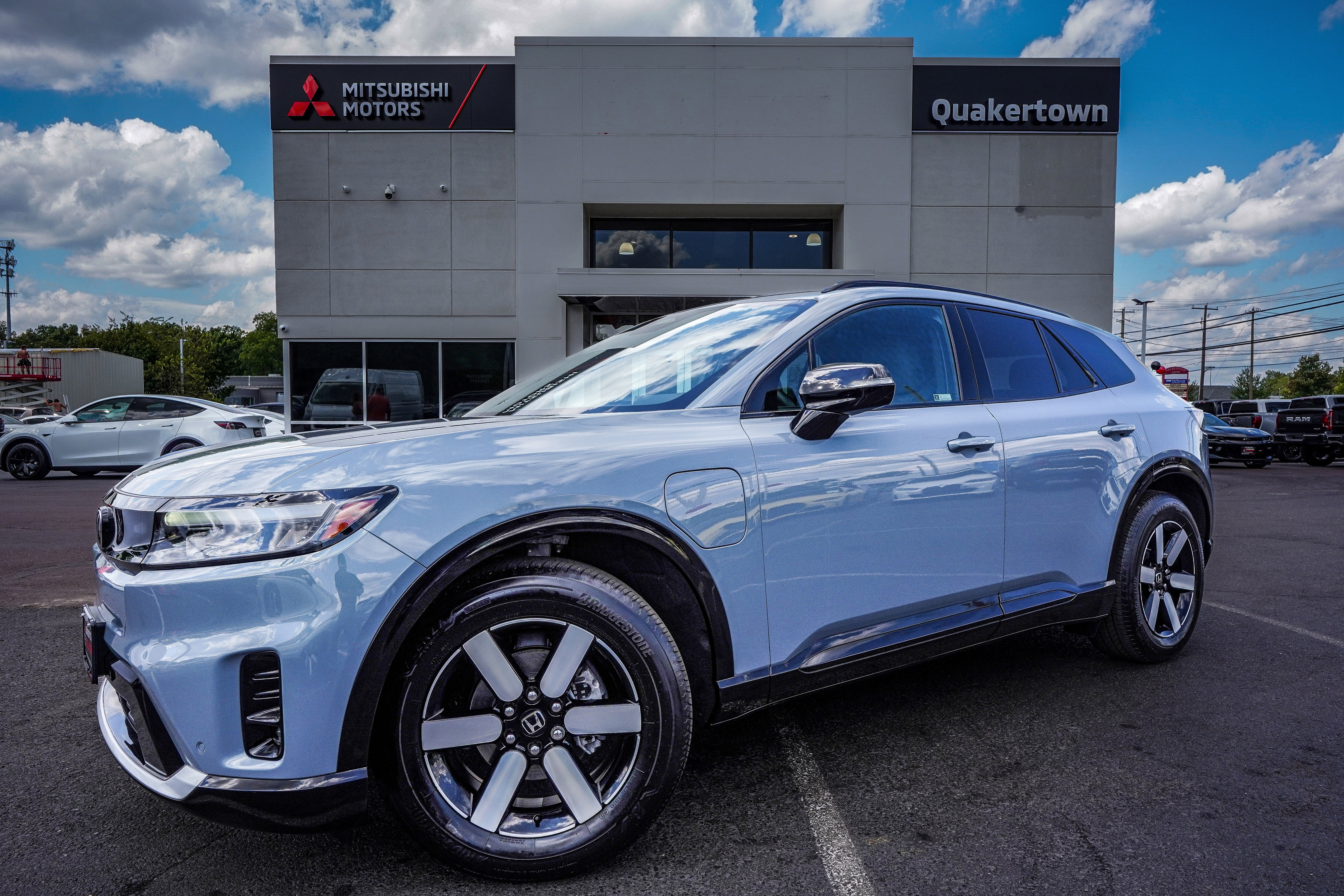 Used 2024 Honda Prologue Touring image 1