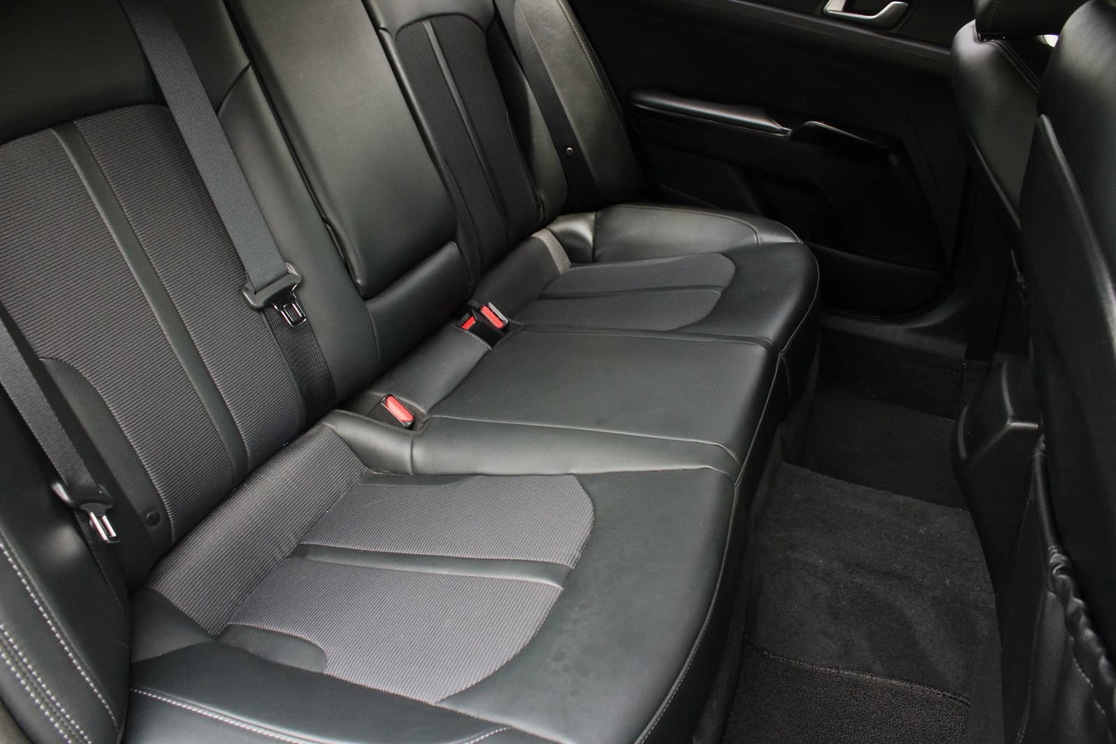 Used 2022 Kia K5 GT-Line AWD/4WD image 23
