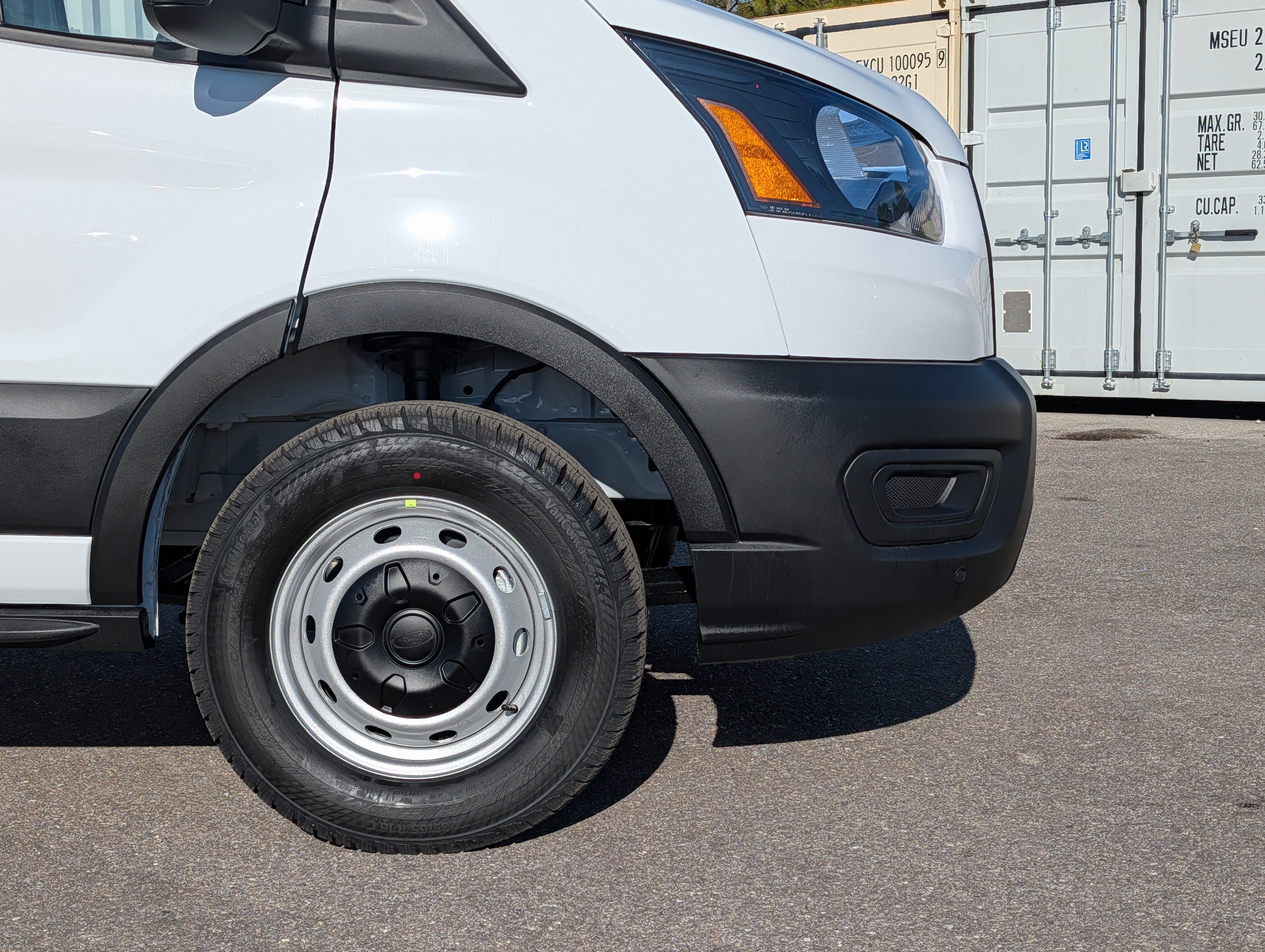 New 2026 Ford Transit 250 Low Roof RWD image 12