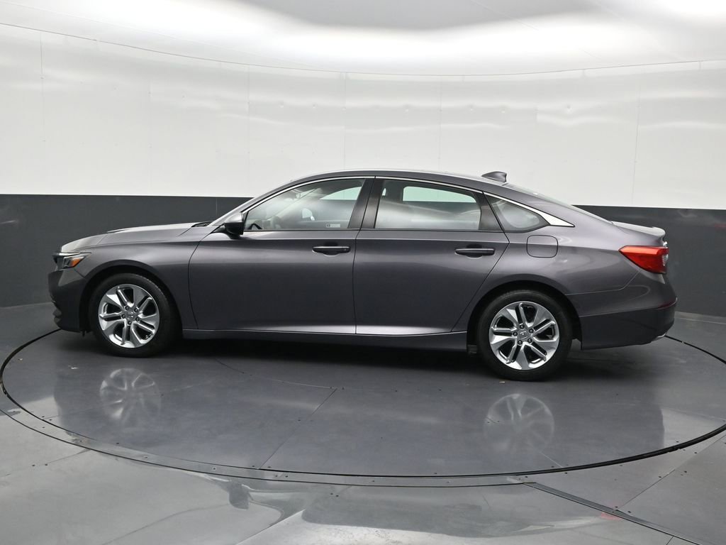Used 2018 Honda Accord LX image 2