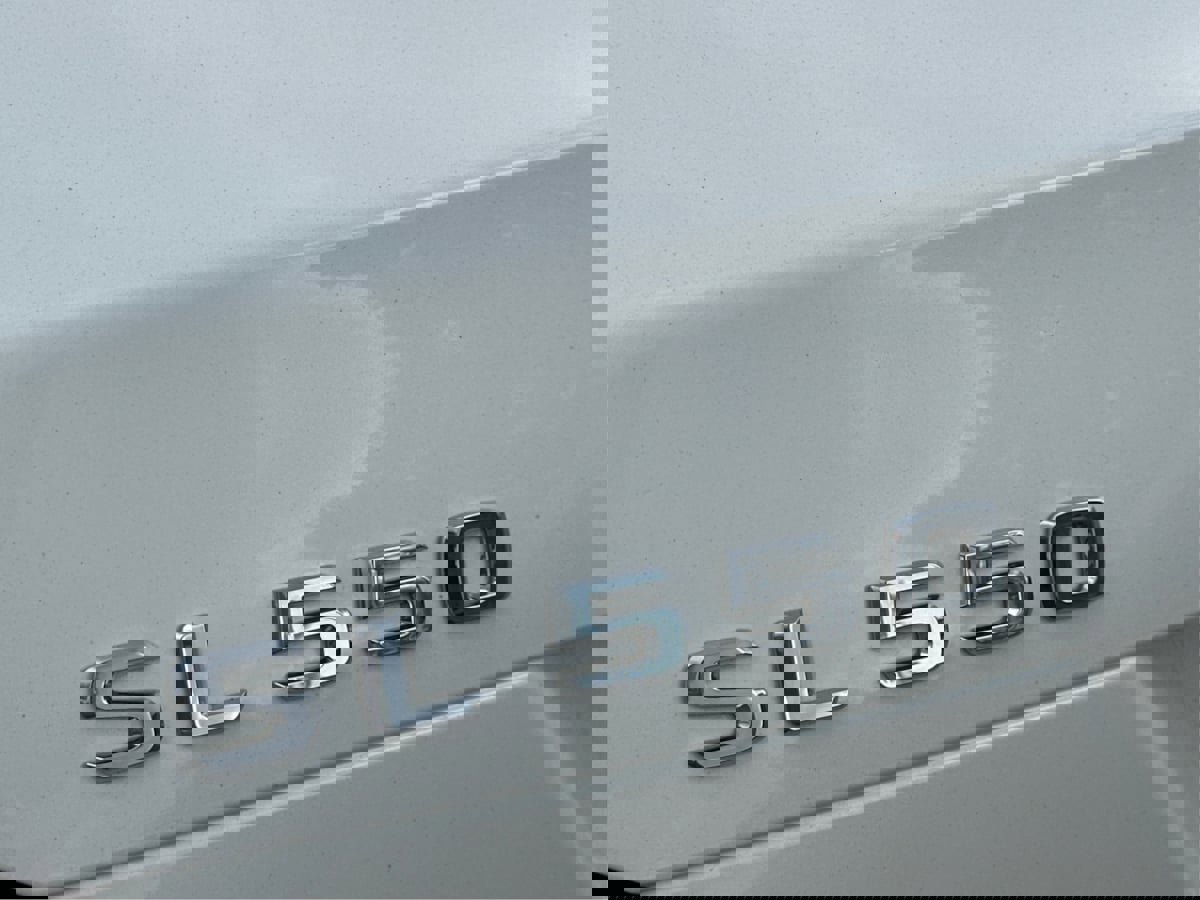 Used 2013 Mercedes-Benz SL 550 image 22