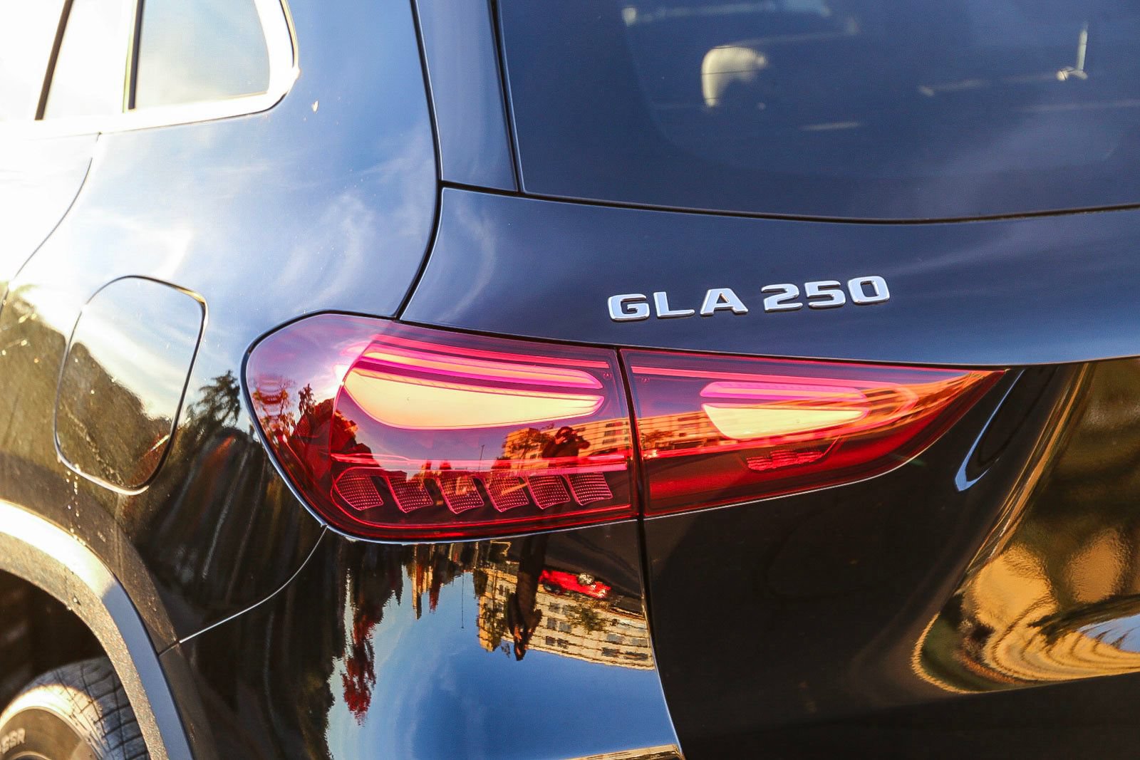 Used 2025 Mercedes-Benz GLA 250 4MATIC image 10