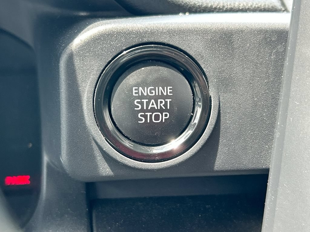Used 2024 Toyota Tacoma SR RWD image 19