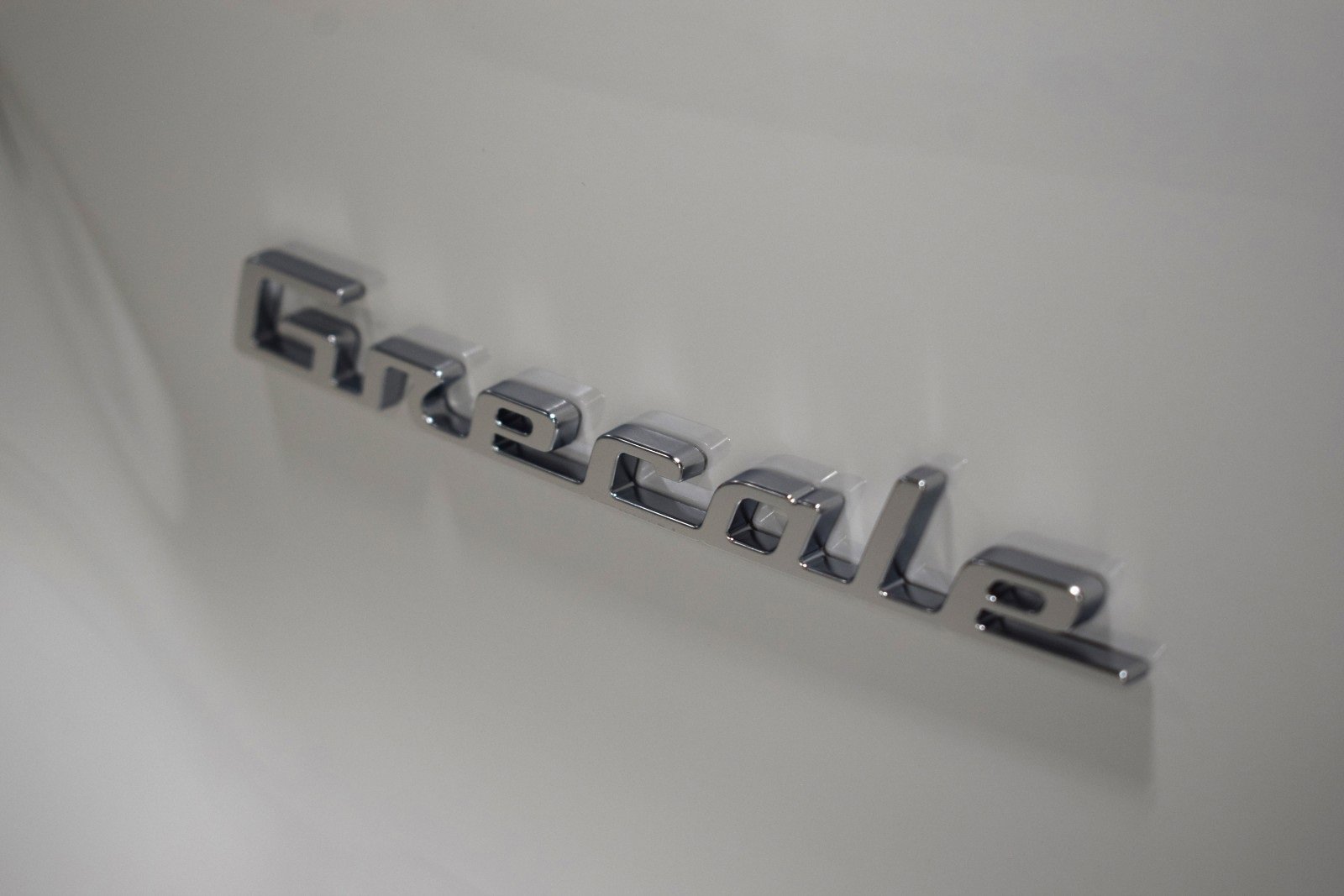 New 2025 Maserati Grecale GT image 11