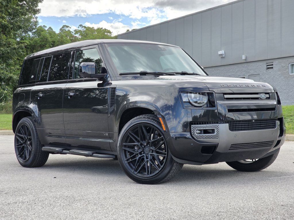 Used 2022 Land Rover Defender 110 V8 AWD/4WD image 4
