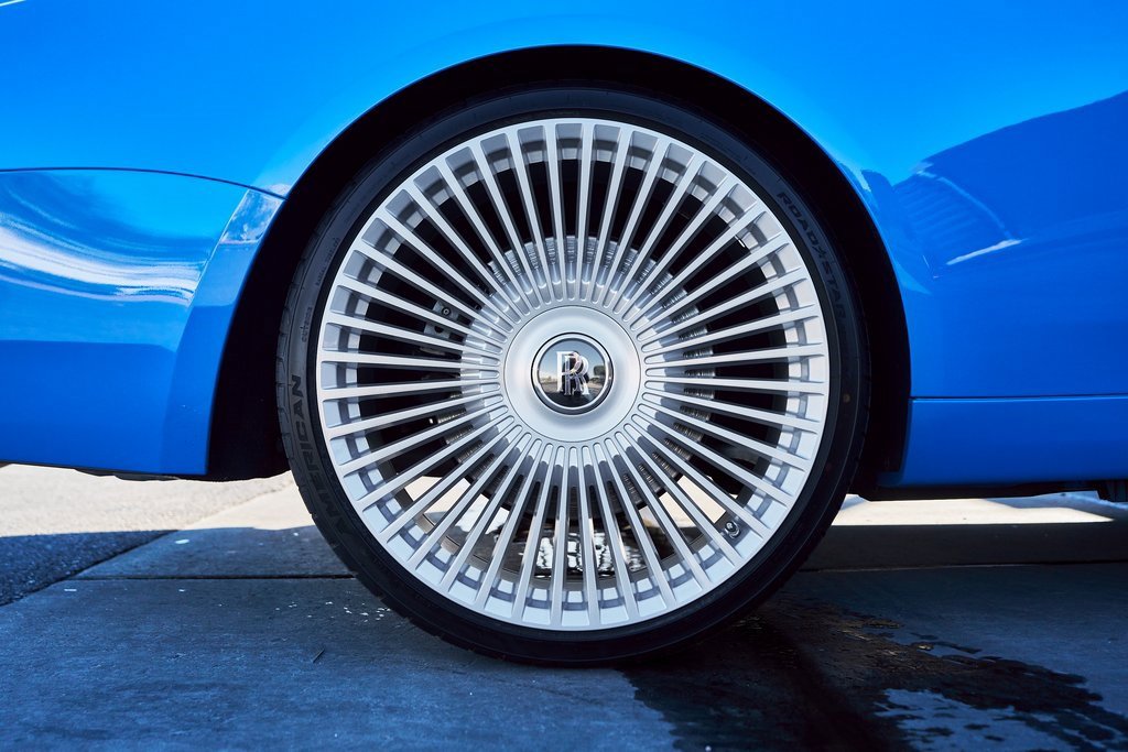 Used 2020 Rolls-Royce Wraith image 20