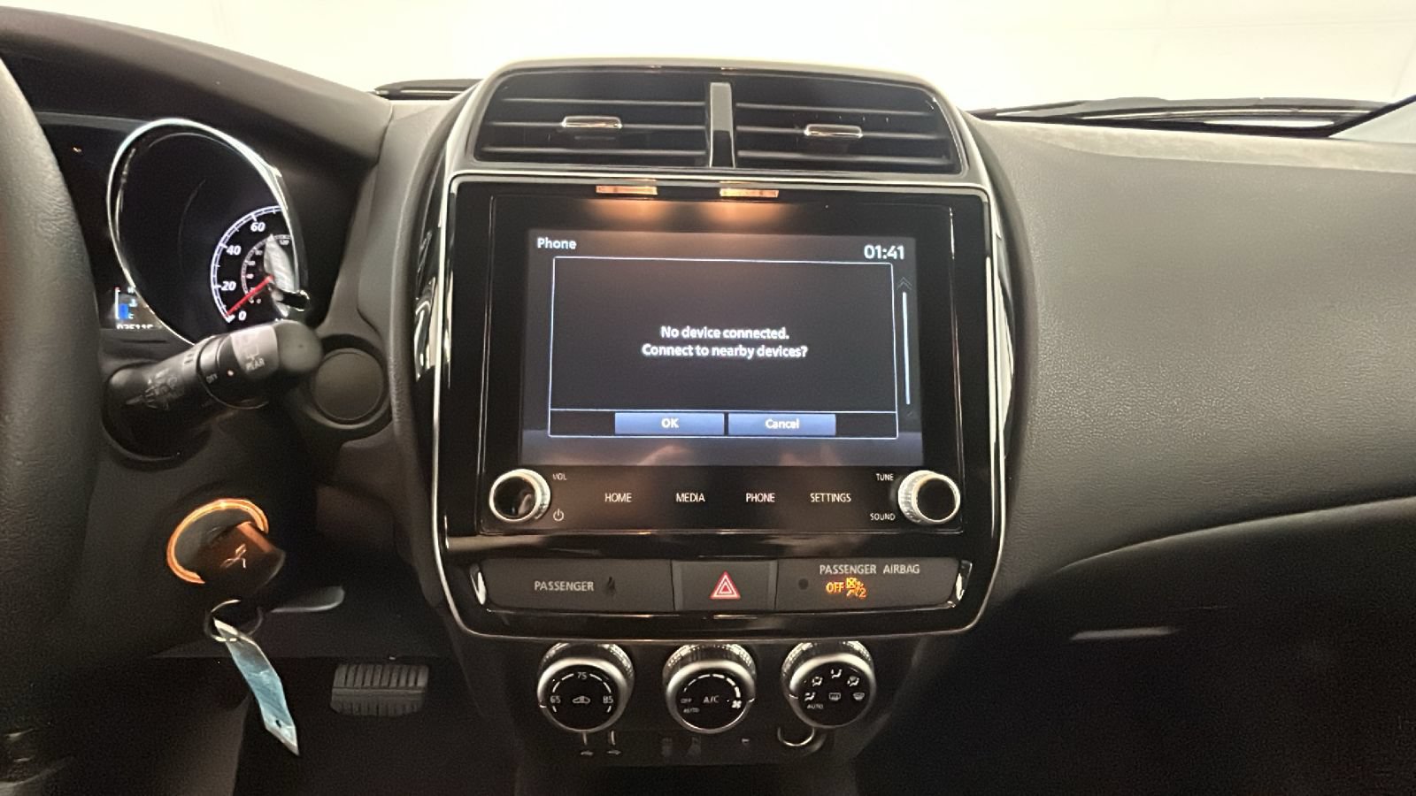 Used 2025 Mitsubishi Outlander Sport LE AWD/4WD image 24