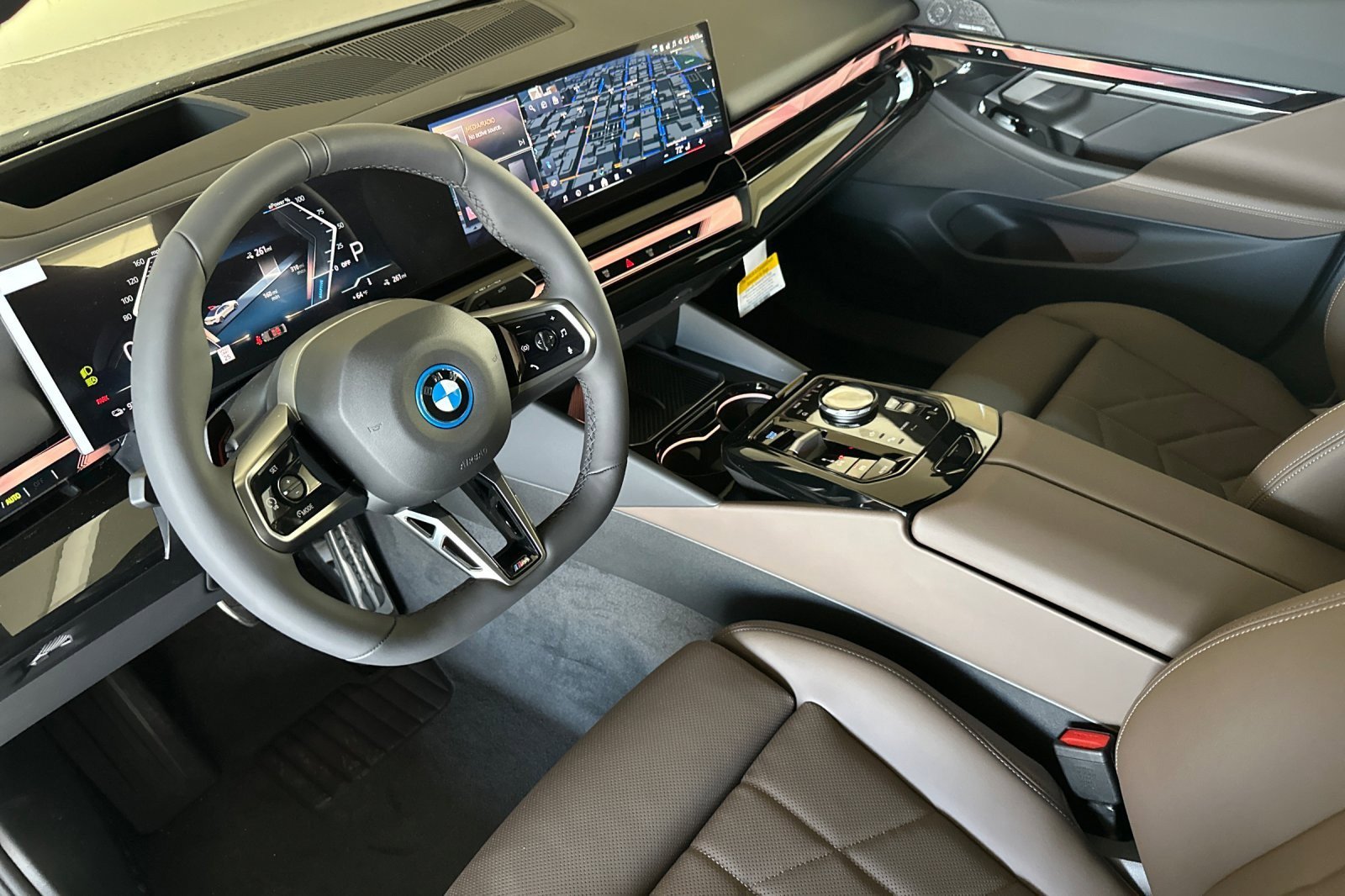 New 2026 BMW i5 M60 w/ M Sport Package RWD image 9