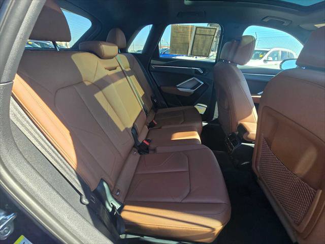 Certified 2024 Audi Q3 2.0T Premium image 14