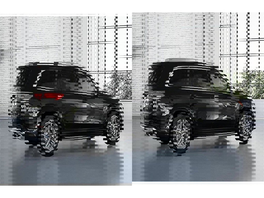 New 2026 Mercedes-Benz GLS 450 4MATIC image 19