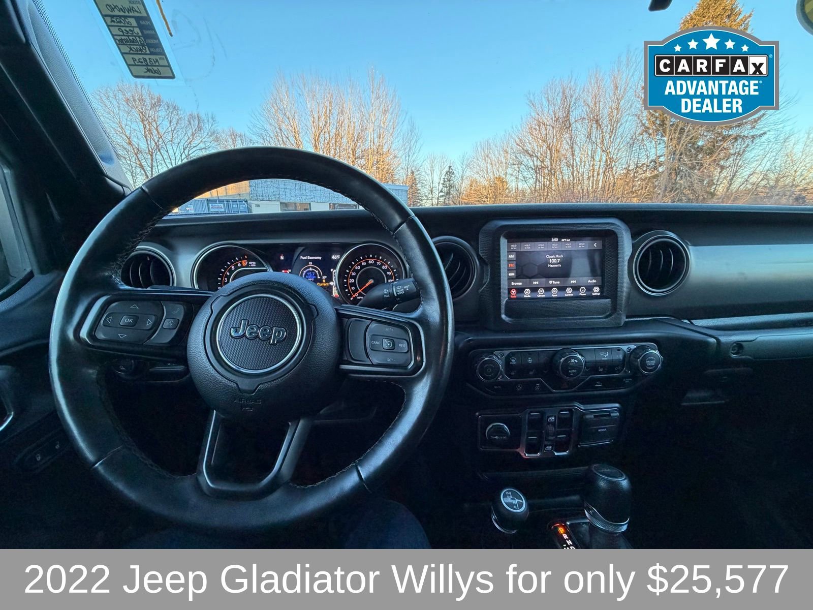 Used 2022 Jeep Gladiator Willys image 13