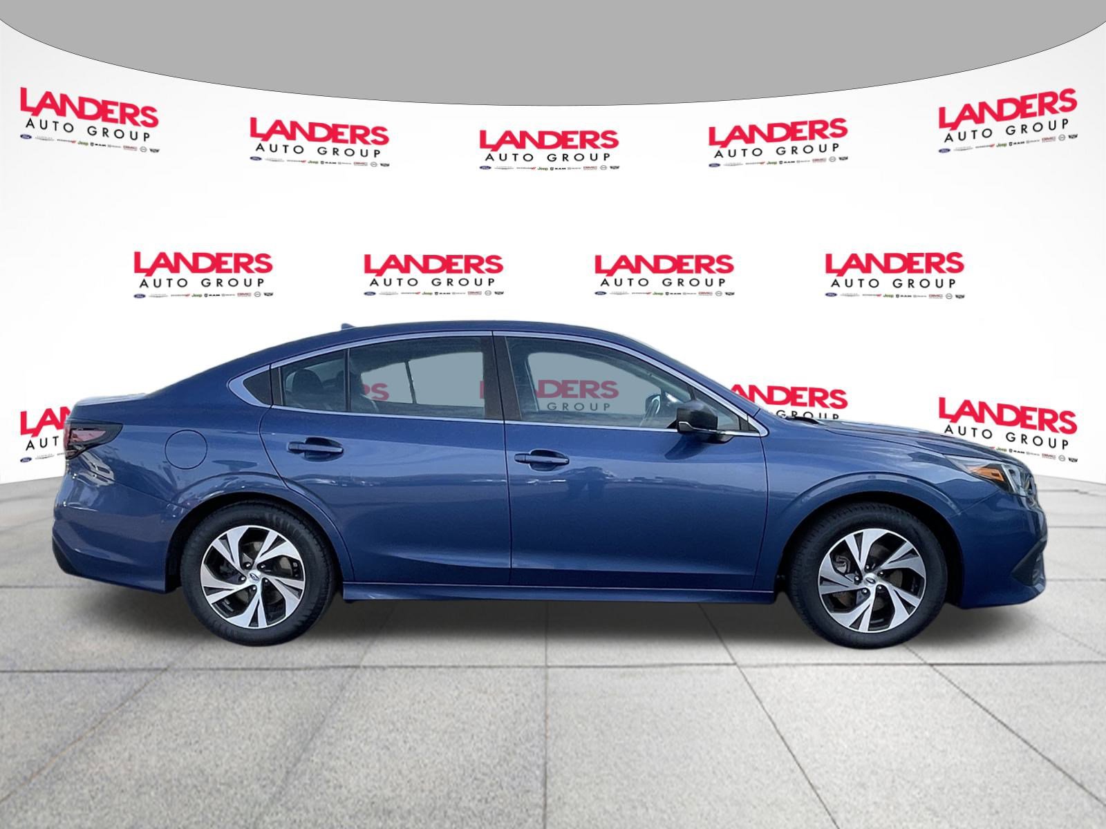 Used 2022 Subaru Legacy image 2