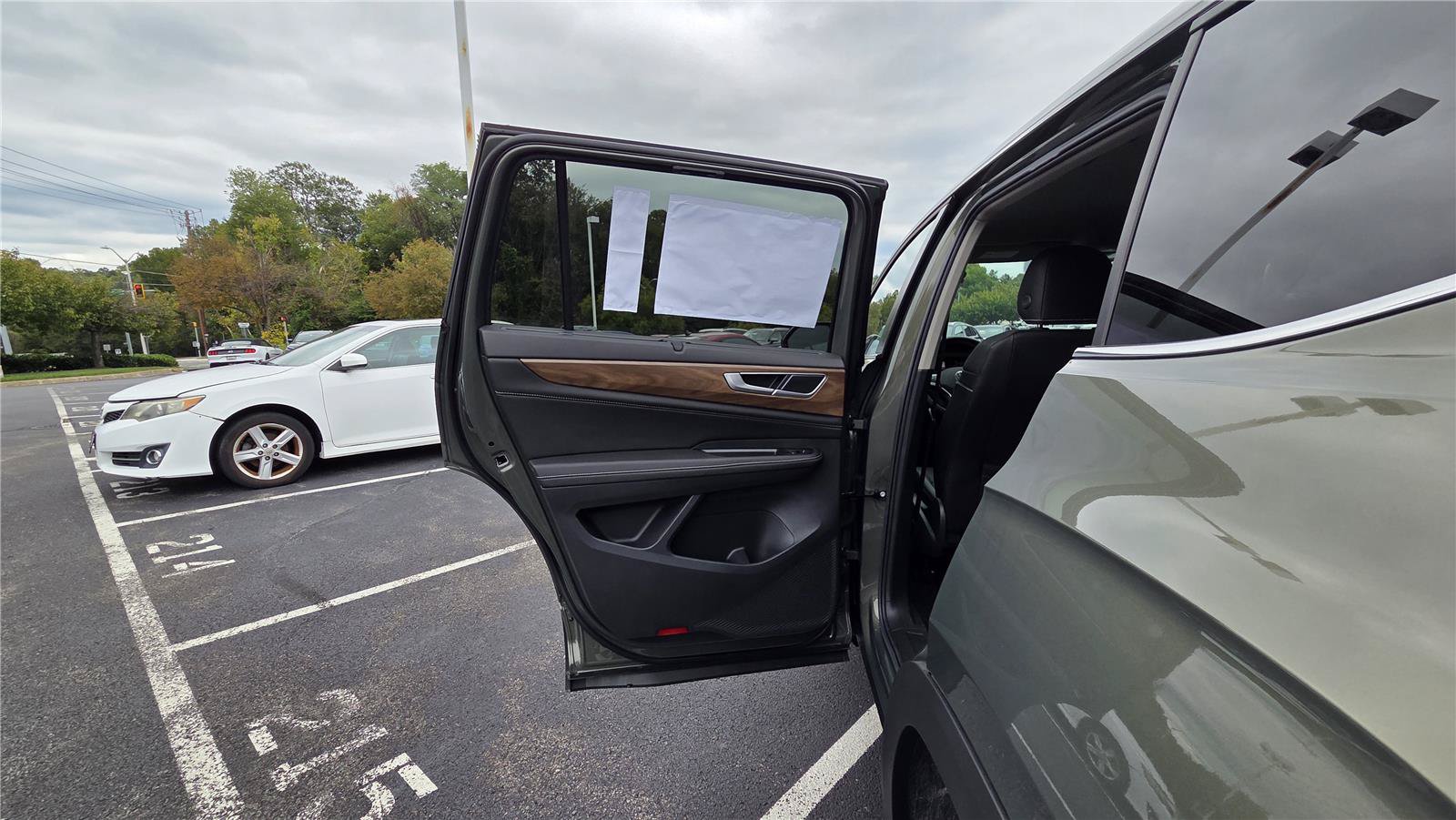 New 2026 Volkswagen Atlas SE AWD/4WD image 24