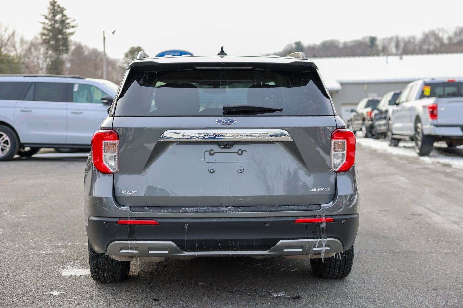 Certified 2023 Ford Explorer XLT w/ Equipment Group 202A image 6