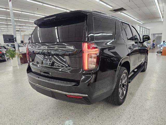 Used 2022 Chevrolet Tahoe Z71 w/ Z71 Off-Road Package AWD/4WD image 4