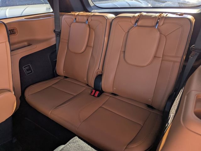 New 2025 Lincoln Aviator Black Label AWD/4WD image 13