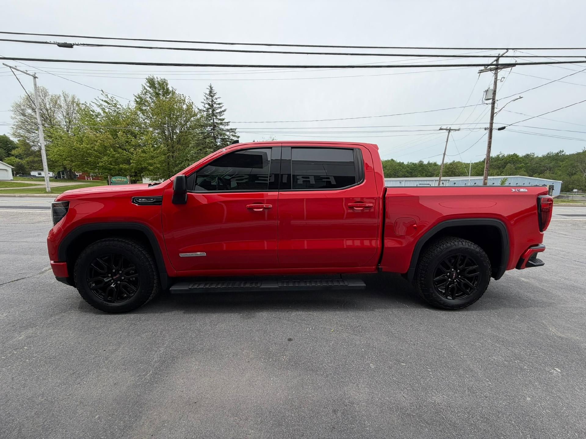 Used 2022 GMC Sierra 1500 Elevation AWD/4WD image 12